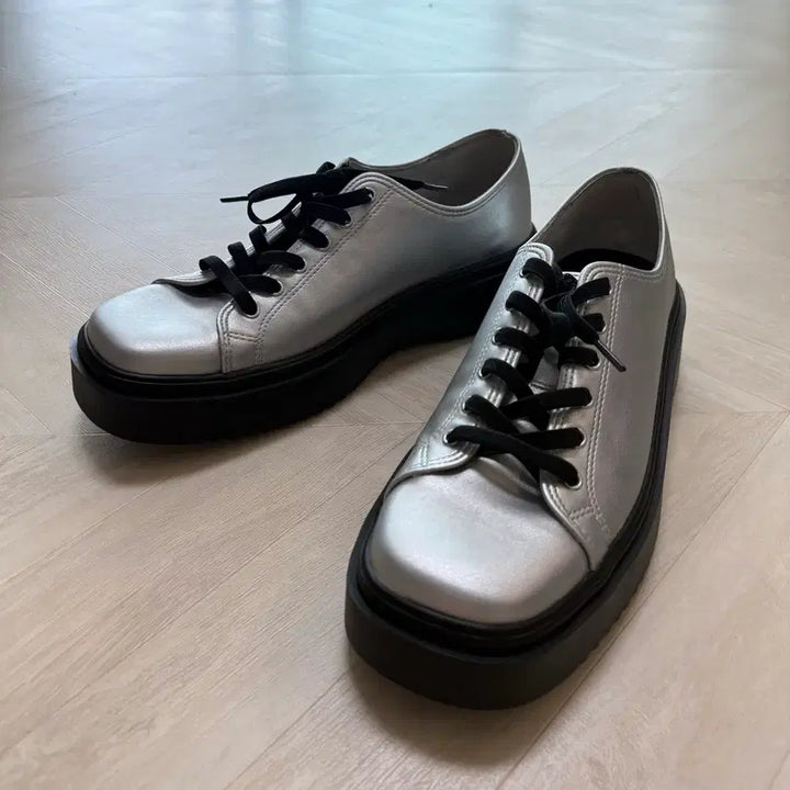 [BUNJANG] Wideroad Square Toe Sneakers Silver 280 / 위더로드 스퀘어토 스니커즈 실버 280