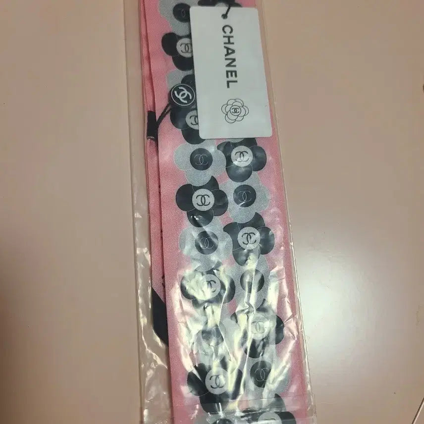 [BUNJANG] Flower Pattern Scarf / 방도 스카프