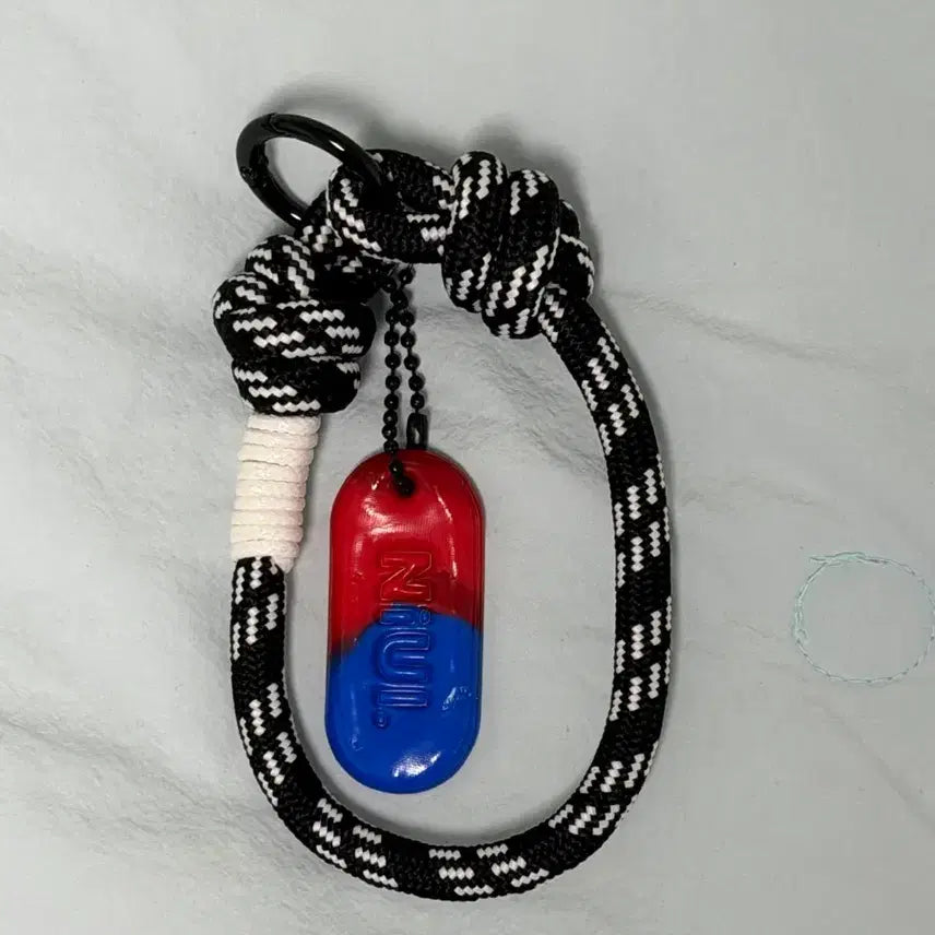 [BUNJANG] Niul Taegeuk Edition Keychain / 니울 키링 (태극 에디션)