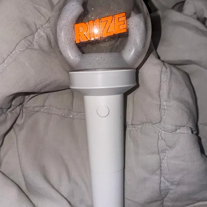 [BUNJANG] RIIZE Official Lightstick / RIIZE 라이즈 공식 응원봉 라브봉