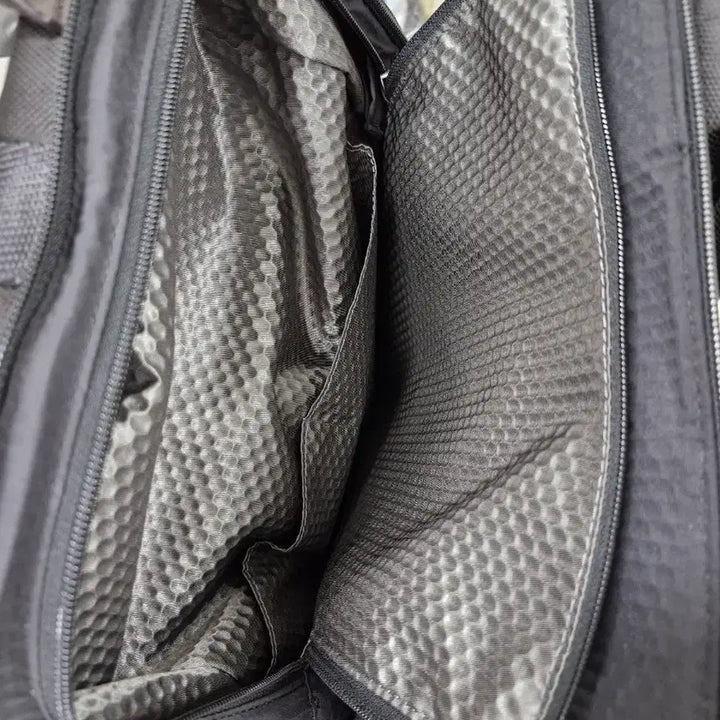 [BUNJANG] Tumi Alpha Bravo Luke Roll Top Backpack Black / 투미 알파 브라보 루크 롤탑 백팩 블랙 판매합니다