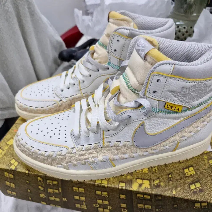 [BUNJANG] Nike Air Jordan 1 Retro High OG SP SP &