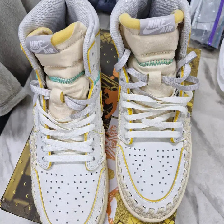 [BUNJANG] Nike Air Jordan 1 Retro High OG SP SP &