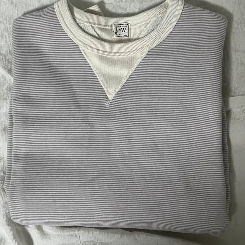 [SOLD OUT] 루프앤웨프트 그레이 핀보더 스웻셔츠 L(100)