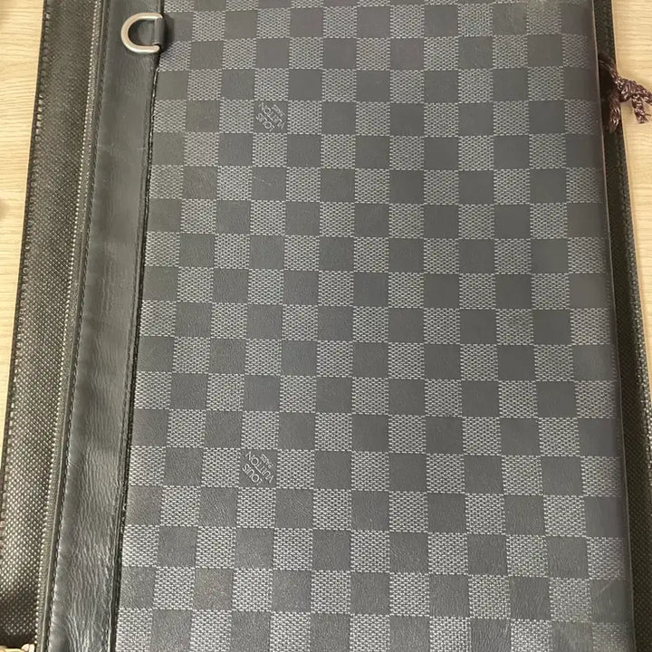 [BUNJANG] Louis Vuitton Damier Ebene Clutch Bag / 루이비통 다미에 정품 클러치백 판매합니다