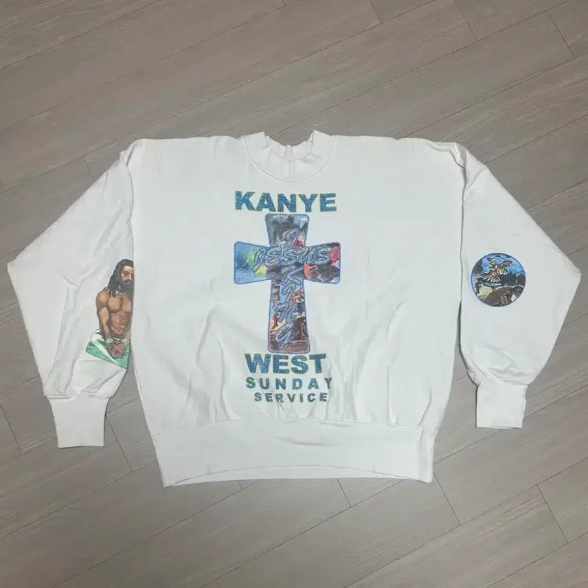 [BUNJANG] Yeezy Jesus Is King Sweatshirt [M] / 이지 Jesus Is King 맨투맨 [M]