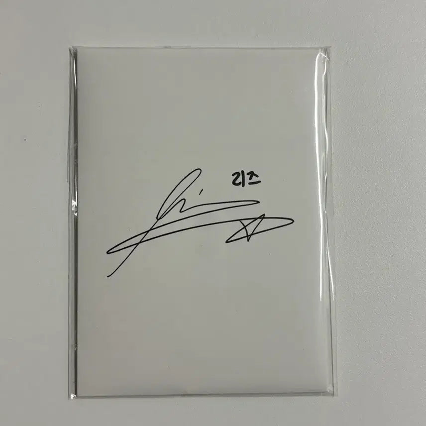 [SOLD OUT] 아이브 리즈 토니모리 포토카드 미개봉