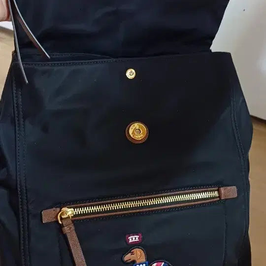 [BUNJANG] Hazzys Puppy Logo Nylon Backpack / 해지스 여성 퍼피로고 나일론백팩