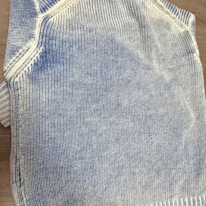 [BUNJANG] Acne Studios Knit Sweater (Worn by Go Youn-jung) / 아크네 스튜디오 니트 (고윤정 착용)