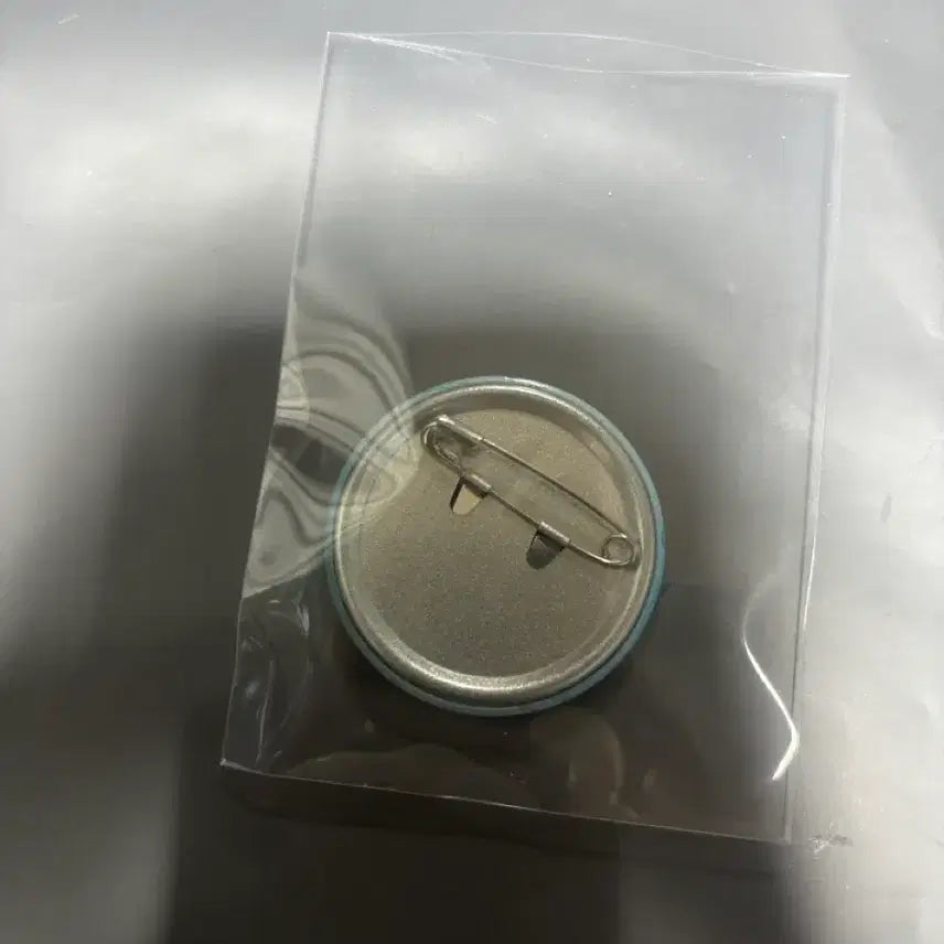 [SOLD OUT] 사카모토 데이즈 가쿠 스시 미니 캔뱃지
