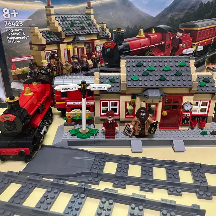 [BUNJANG] LEGO Harry Potter 76423 Hogsmeade Station Building Set / 해리포터 레고 76423 (호그스미드 기차역) 조립품 판매
