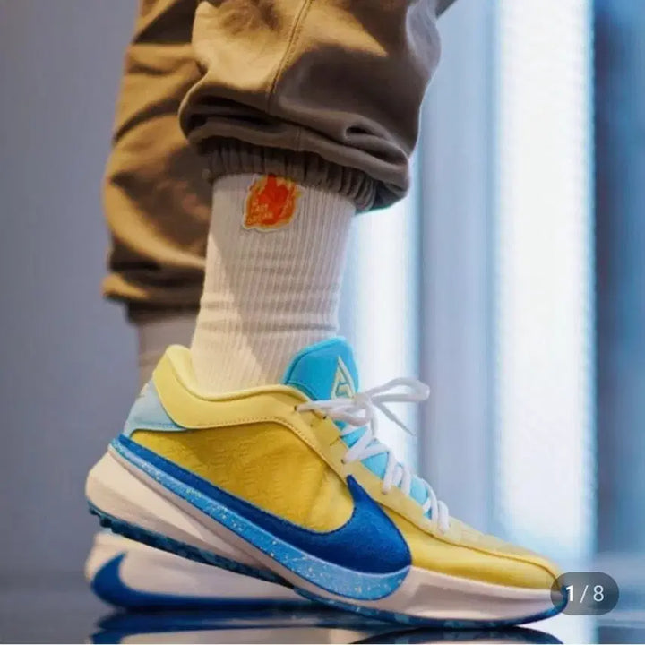 [BUNJANG] Nike Zoom Freak 5 Sneaker / (새제품)나이키 줌프릭5 국내미발매 컬러