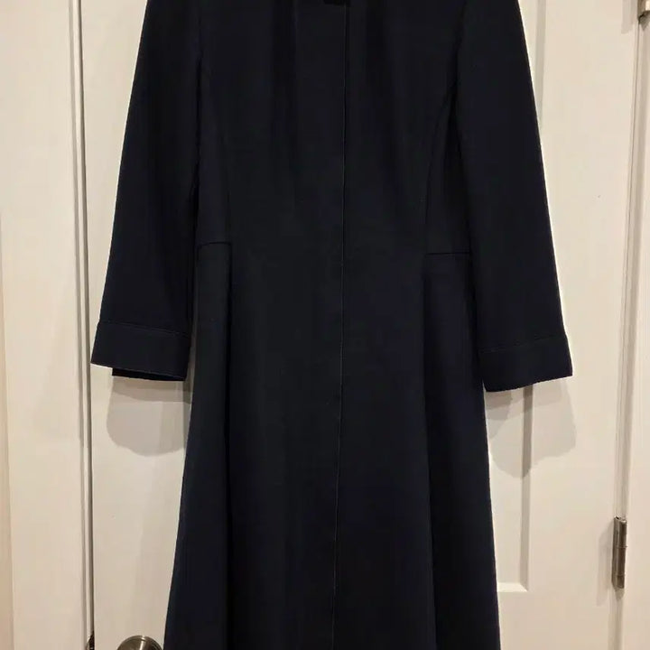 [BUNJANG] BCBG Ruffled Formal Dress Navy / BCBG 비씨비지 프릴 정장 원피스