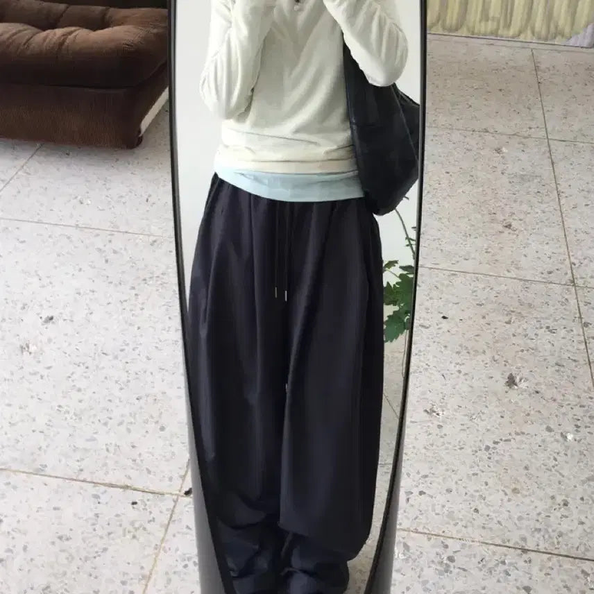 [BUNJANG] Cream Museum Lett Deep Pintuck Wide Pants Charcoal / 크림뮤지엄 렛트 딥 핀턱 와이드 팬츠 차콜