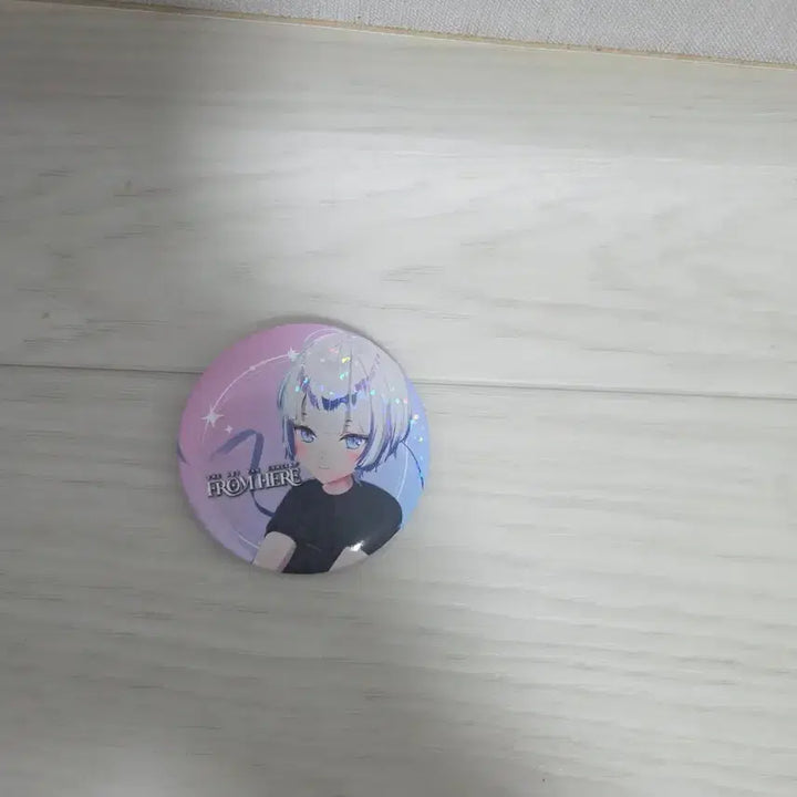 [BUNJANG] FROM HERE Can Badge / 프롬히어 캔뱃지 (FROM HERE)