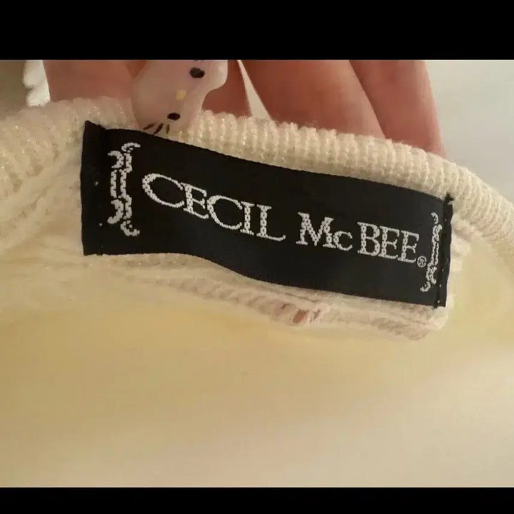 [BUNJANG] Cecil Mcbee Cape Poncho / 세실맥비 케이프 모리걸 판쵸