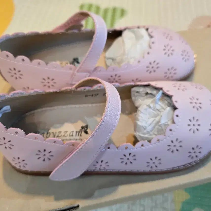 [BUNJANG] Baby Pink Flat Mary Jane Shoes (Size 200) / 연핑크 플랫 메리제인 구두200