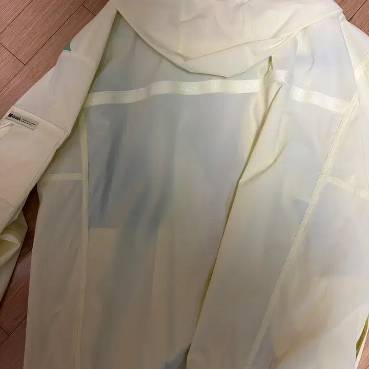 [BUNJANG] Kodak Yellow Windbreaker Jacket XL / 코닥 옐로우 바람막이 자켓 XL