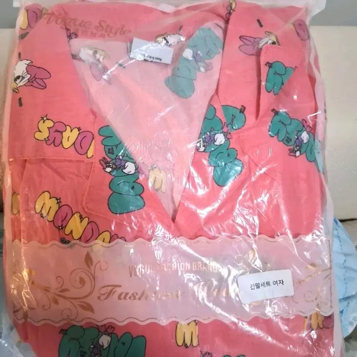 [BUNJANG] Disney Character Pajama Set / 정품 디즈니  캐릭터 잠옷 세트