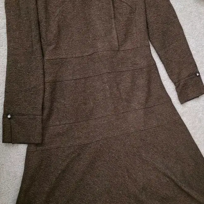 [BUNJANG] KEITH Pearl Embellished Brown Dress / KEITH 키이스 FW 진주장식 브라운 원피스