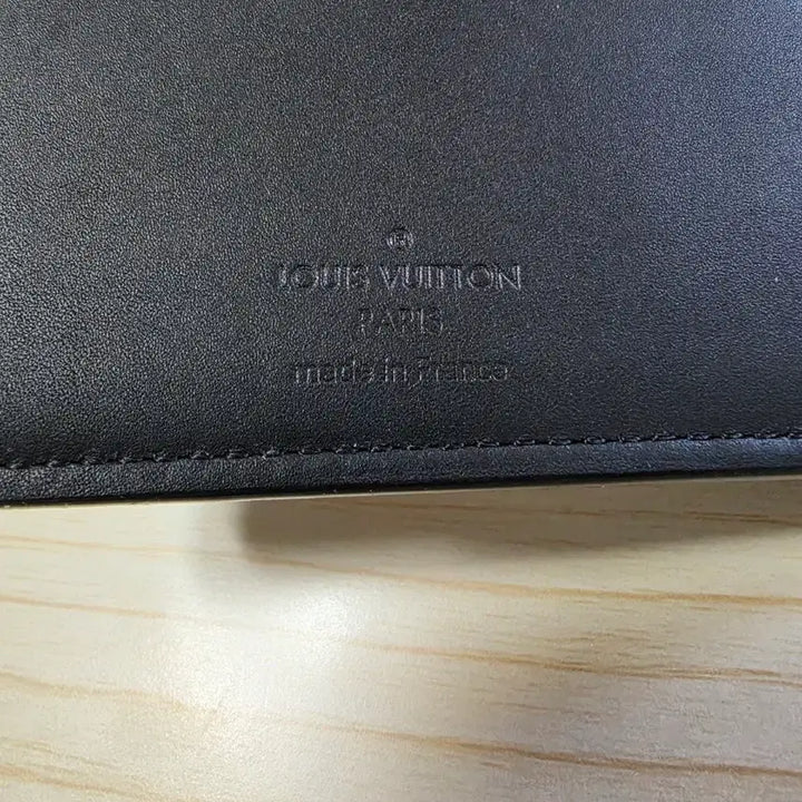 [SOLD OUT] 루이비통 다미에  반지갑 블랙(정품)