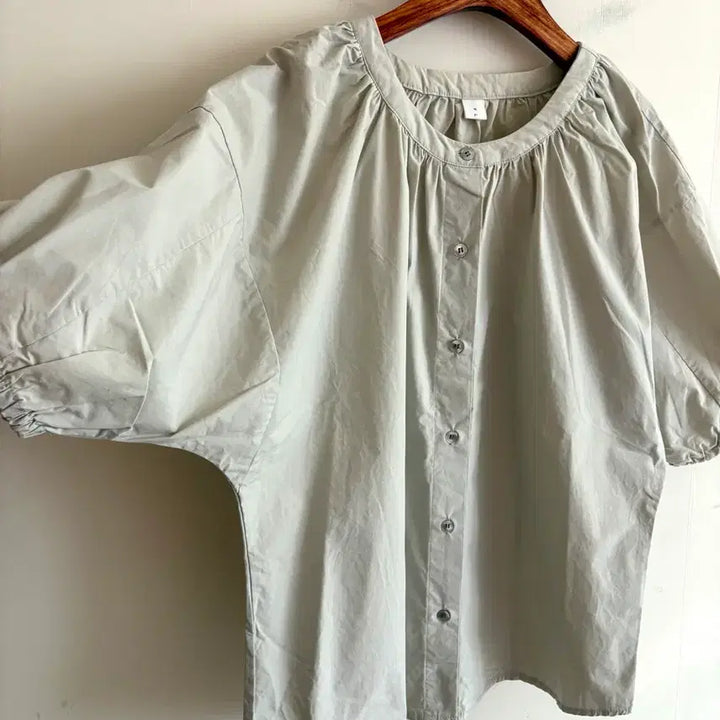 [BUNJANG] Puff Blouse / 플렛  퍼프 블라우스