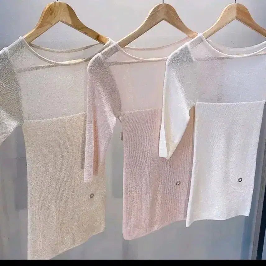 [SOLD OUT] 수입의류 로로니트시스루티(아이보리) 데이린블리스민