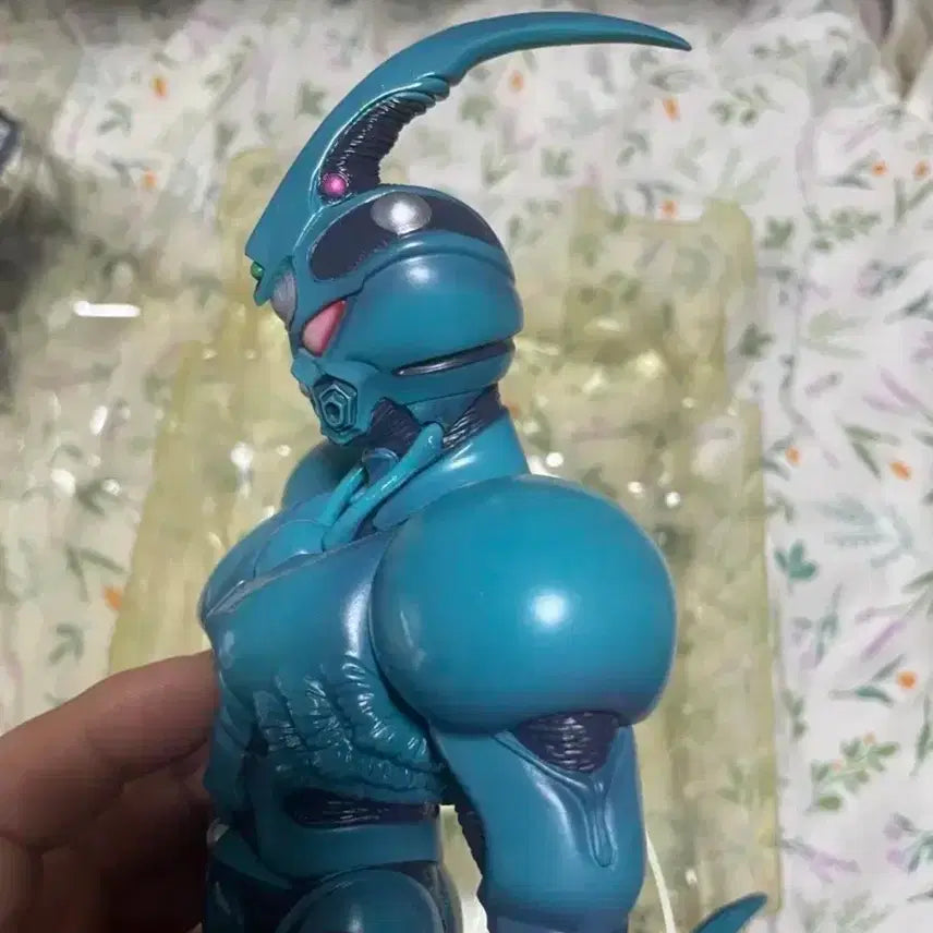 [SOLD OUT] 가이버 21권 한정 1/6  가이버소프비 본체 미전시