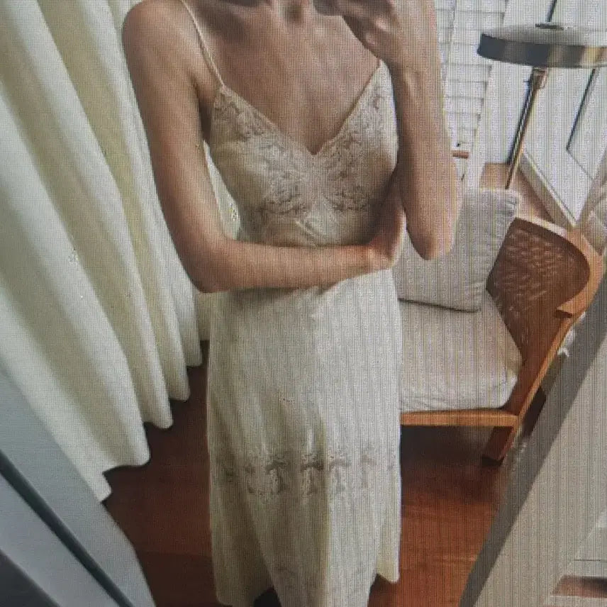 [BUNJANG] Ivory/Beige Lace Long Dress / (해외배송)아이보리/베이지 레이스 롱  원피스