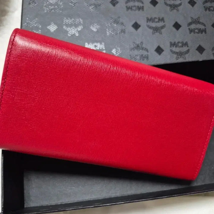 [SOLD OUT] MCM 리본 장지갑 레드 풀박스