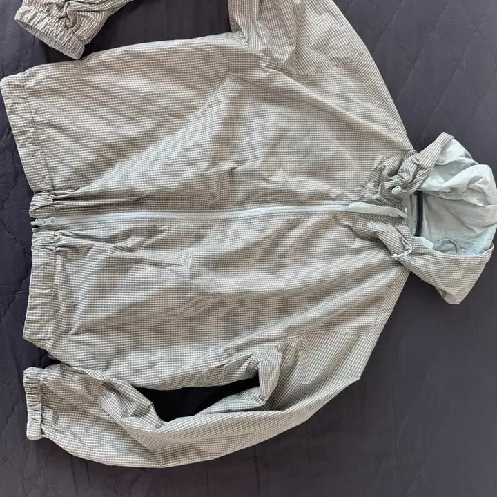 [BUNJANG] Coor Reversible Hooded Jumper Mint / 쿠어 리버서블 후드 점퍼 민트