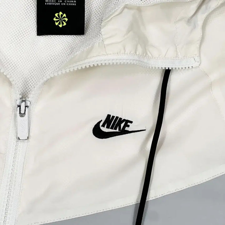 [BUNJANG] Nike Futura Windrunner Jacket (XL) / (오염존재, XL) 나이키 퓨추라 윈드러너 바람막이 자켓