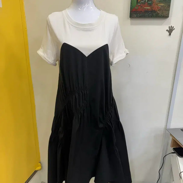 [BUNJANG] Mind Bridge Layered Dress / 마인드브릿지 레이어드 원피스 66 / 블랙 화이트 뷔스티에 원피스
