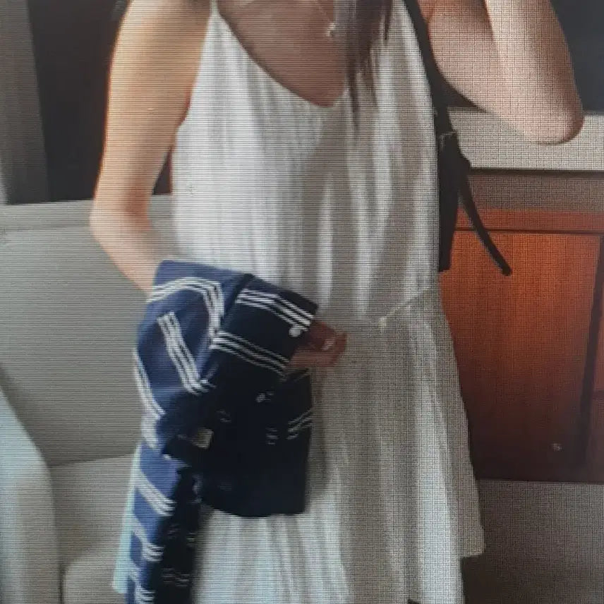 [BUNJANG] White/Ivory Pleated Mini Dress / (해외배송)화이트/아이보리 주름 미니 원피스