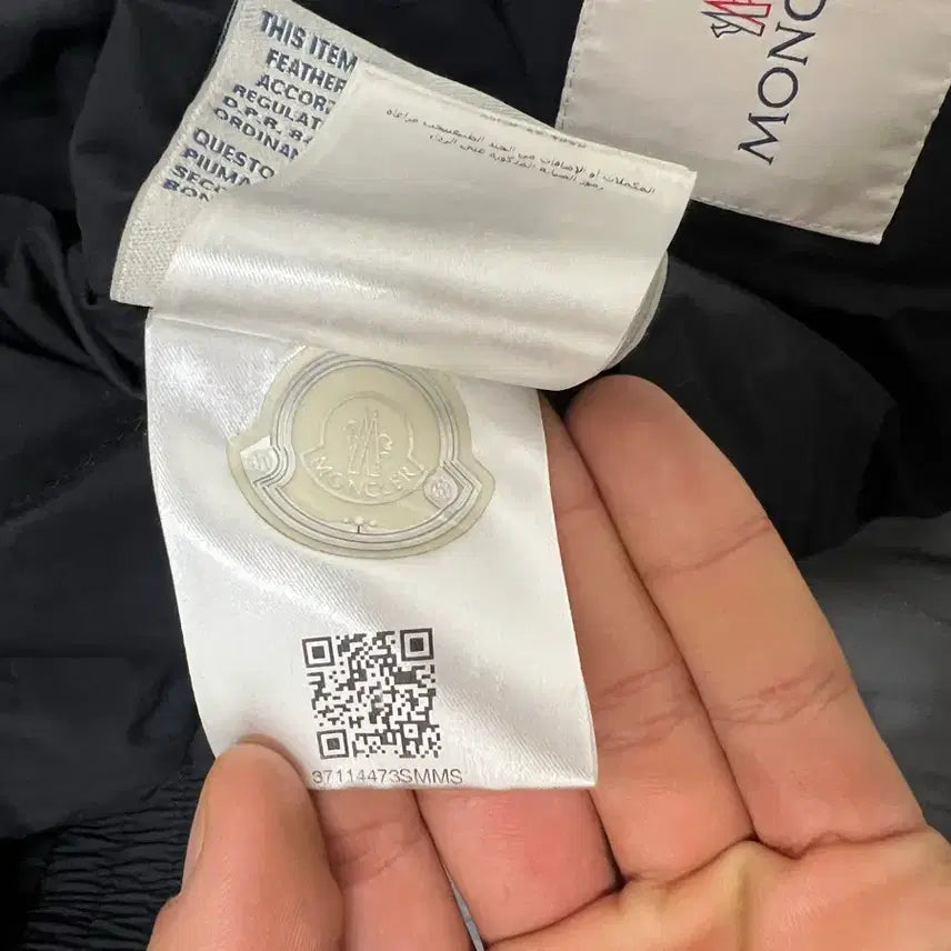 [BUNJANG] Moncler Lightweight Down Jacket / 몽클레어 경량패딩 4사이즈
