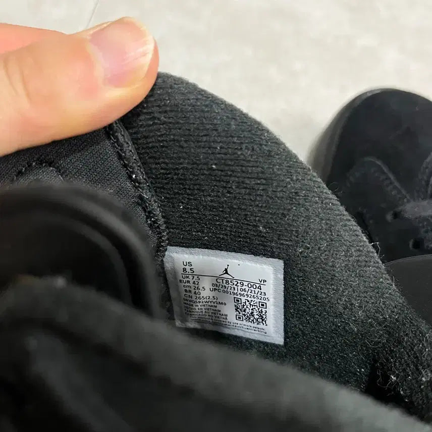 [BUNJANG] Nike Air Jordan 6 Aqua Sneakers / 조던6 아쿠아 265