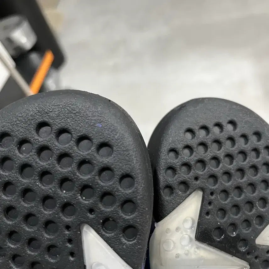 [BUNJANG] Nike Air Jordan 6 Aqua Sneakers / 조던6 아쿠아 265