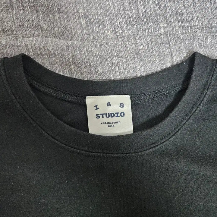 [BUNJANG] IAB Studio 10th Anniversary T-shirt Black / 아이앱스튜디오 10주년 반팔티셔츠 블랙