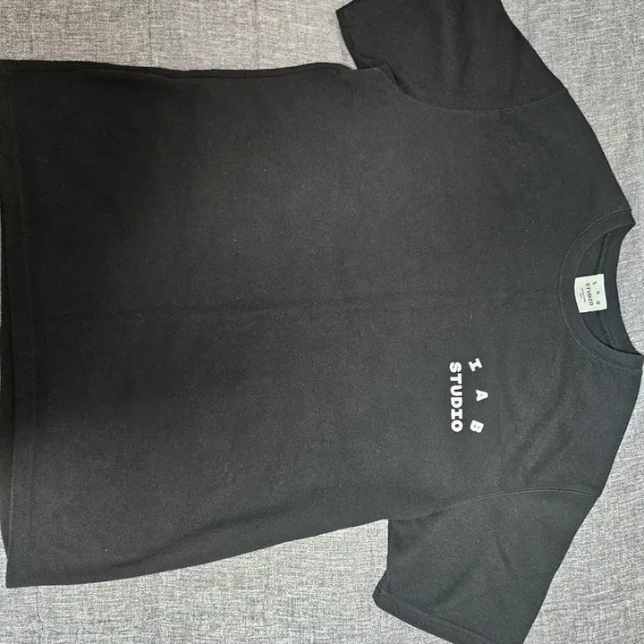 [BUNJANG] IAB Studio 10th Anniversary T-shirt Black / 아이앱스튜디오 10주년 반팔티셔츠 블랙