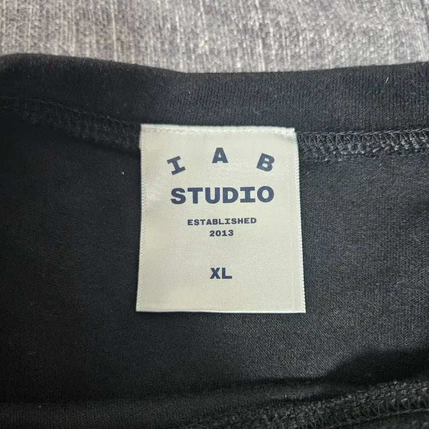 [BUNJANG] IAB Studio 10th Anniversary T-shirt Black / 아이앱스튜디오 10주년 반팔티셔츠 블랙