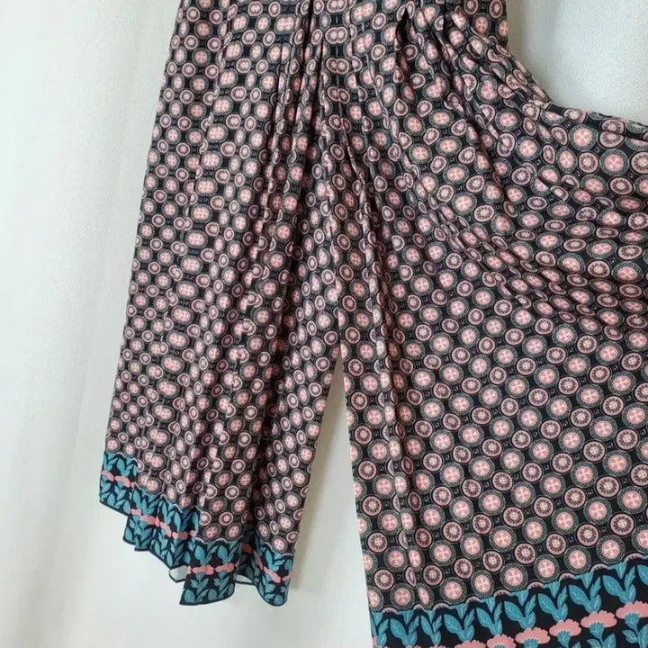 [BUNJANG] Tiffany Ann Pleated Wide Pants / (새제품)티파니안 플리츠주름 와이드팬츠 free