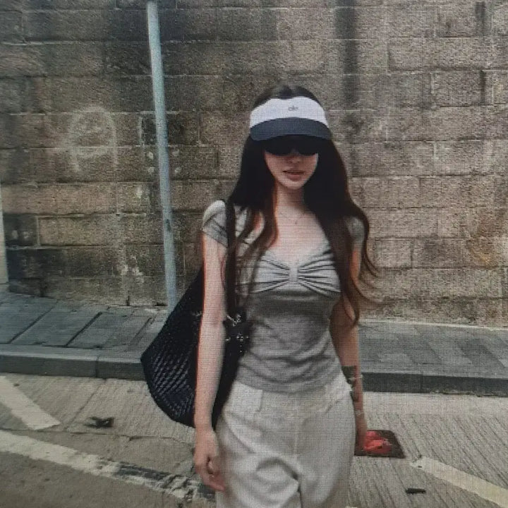 [BUNJANG] V-Neck Ribbon Short Sleeve T-Shirt / (해외배송) 브이넥 레이느 리본 반팔 티셔츠 2컬러