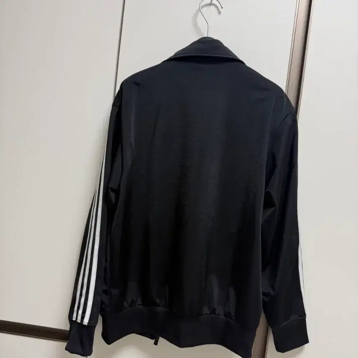 [BUNJANG] Adidas Jennie Track Top Jersey (S) / [1번착용한새제품무방] 아디다스 트랙탑 제니 져지 S 오리지널트랙탑