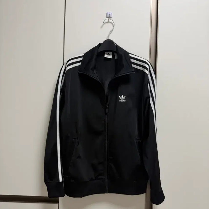 [BUNJANG] Adidas Jennie Track Top Jersey (S) / [1번착용한새제품무방] 아디다스 트랙탑 제니 져지 S 오리지널트랙탑