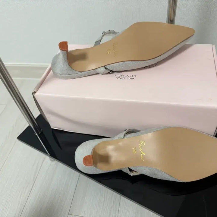 [BUNJANG] Rozeline Cloud Jewel Mule 7cm Cream Ivory Gray - New / [새제품] 단종상품 로젤린 클라우드 쥬얼뮬 7cm 크림아이보리, 그레이