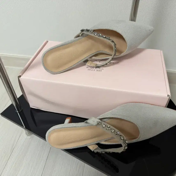 [BUNJANG] Rozeline Cloud Jewel Mule 7cm Cream Ivory Gray - New / [새제품] 단종상품 로젤린 클라우드 쥬얼뮬 7cm 크림아이보리, 그레이