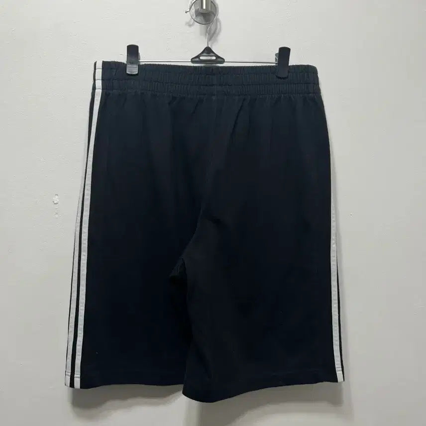[BUNJANG] Adidas Three-Stripe Shorts Black XL / 아디다스 삼선 반바지 블랙 XL
