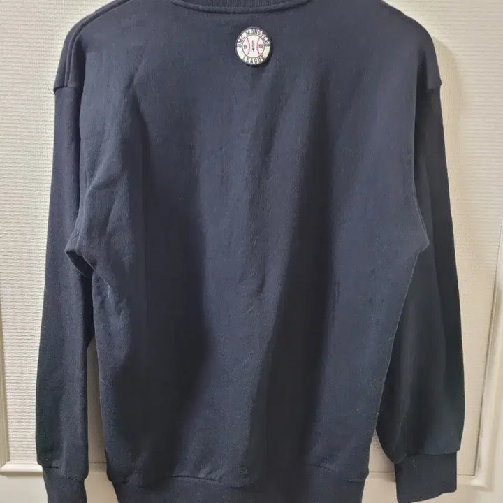 [BUNJANG] BMC Playmonsters Gold Logo Sweatshirt (M) / BMC 플레이몬스터즈 골드 로고 맨투맨 M 사이즈