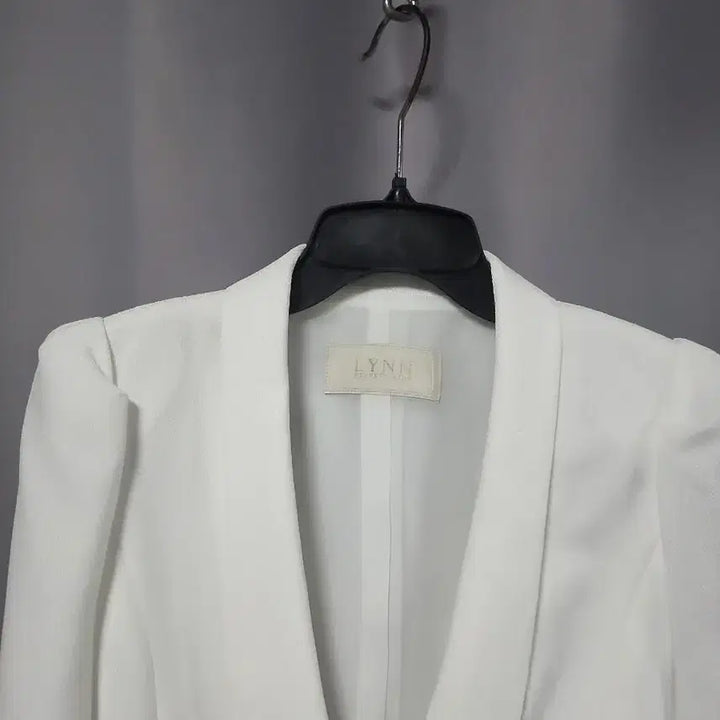 [SOLD OUT] LYNN 숏 재킷