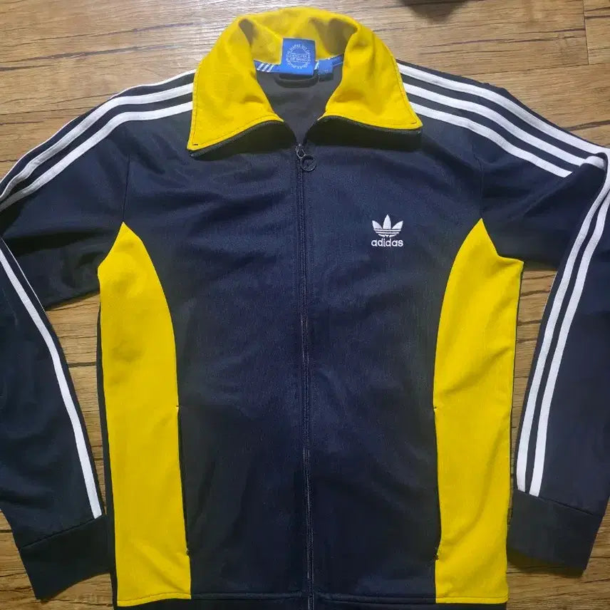 [BUNJANG] Adidas Track Top / 아디다스  트랙탑